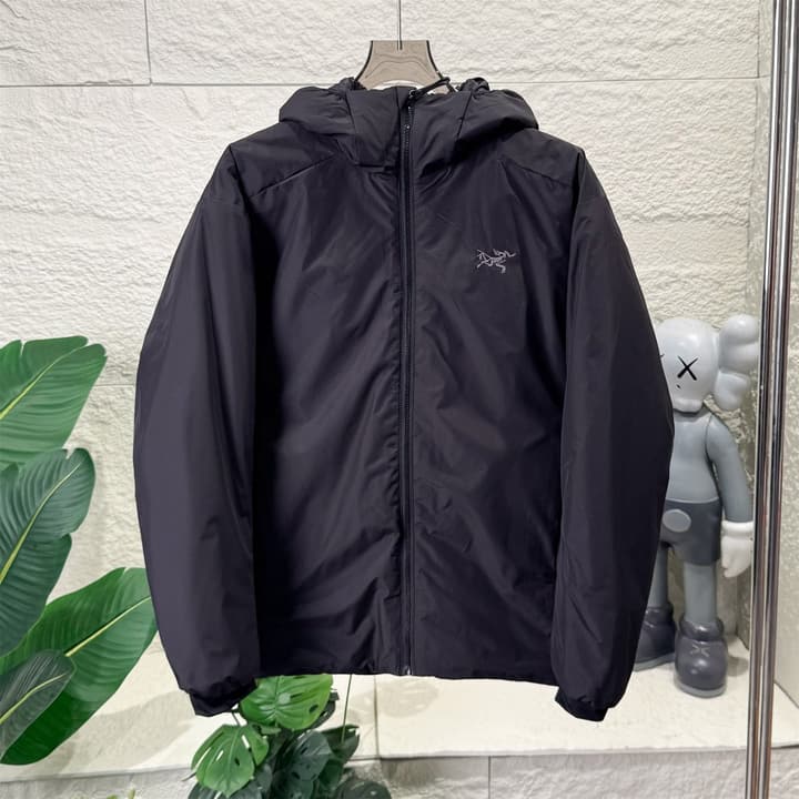 Arc'teryx Atom Heavyweight Insulated Hoody – 2025 in Black