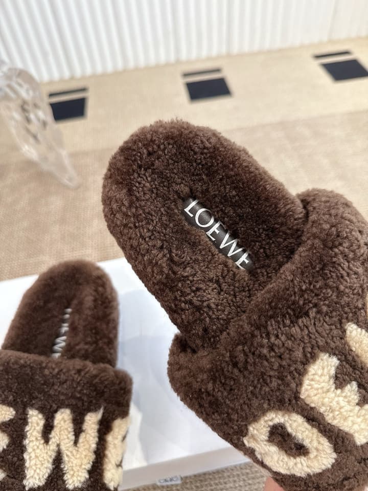 Loewe Classic Autumn/Winter Wool Slippers in Black With White Text