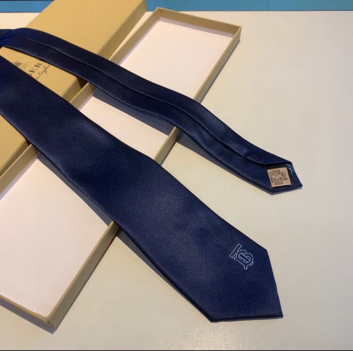 Burberry TB Logo Silk Tie in Black