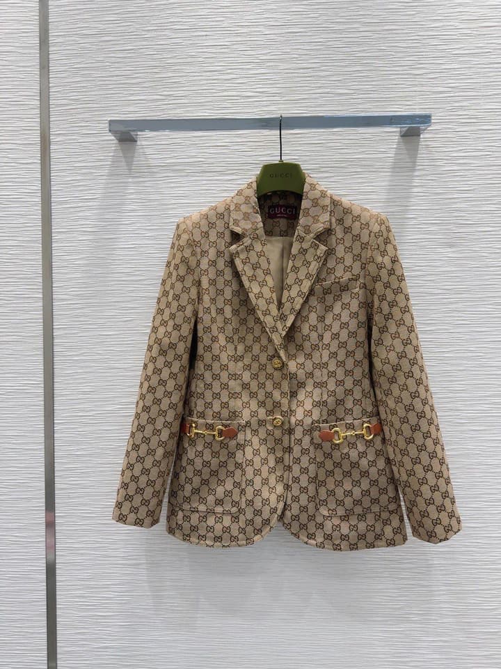 Gucci Lapel Jacquard Blazer in Black Jacquard