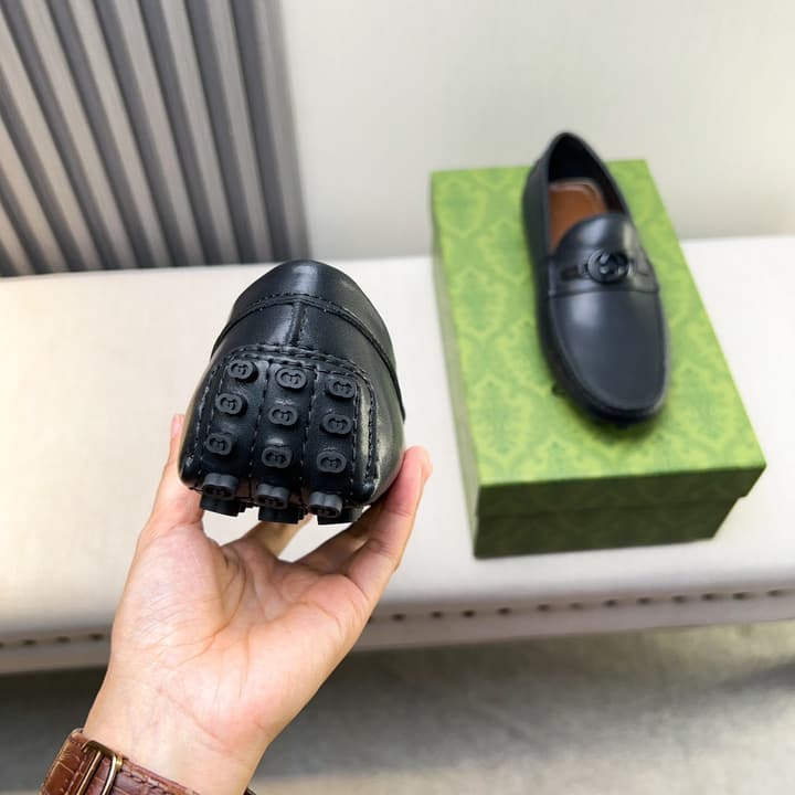 Gucci Premium Leather Loafers in Black Embossed Leather