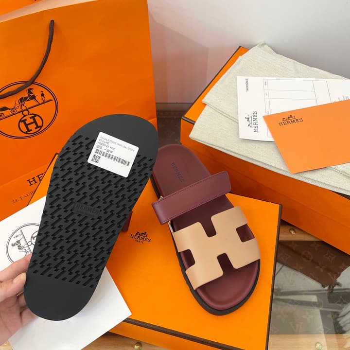 Hermès Chypre Suede Sandals in Burgundy And Beige