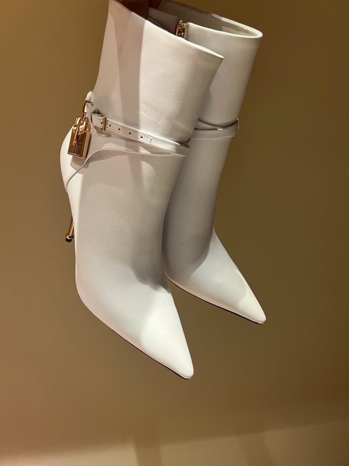 Tom Ford Luxury Metal Heel Ankle Boots in Black Leather