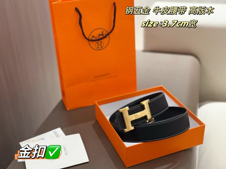 Hermès Men's Classic Leather Belt with Steel Hardware in Gold