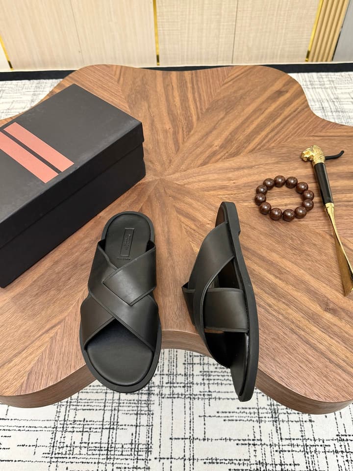 Zegna Men's Cross Strap Leather Slippers