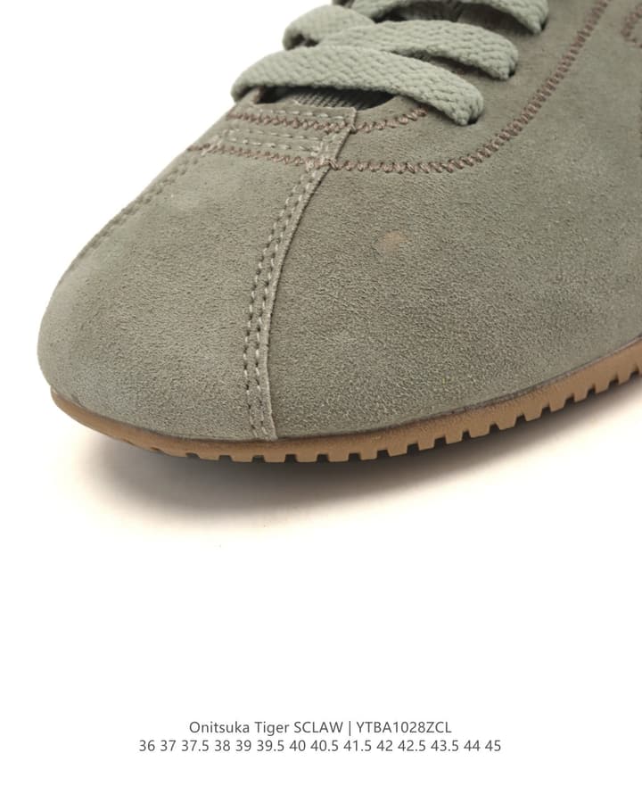 Onitsuka Tiger SCLAW Low-Top Casual Sneakers in Tan Upper With Beige Sole