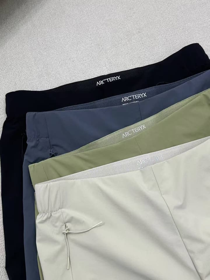 Arc'teryx Captive Embroidered Functional Shorts in Army Green