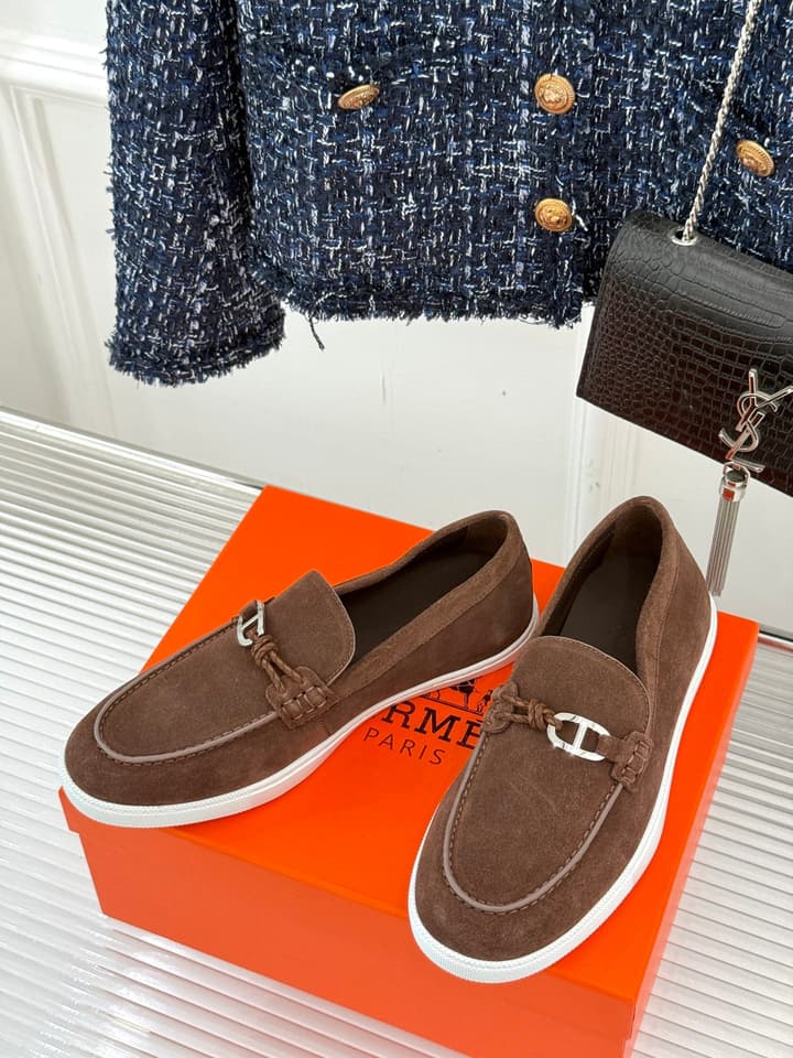 Hermès Retro Couple's Loafers – 25FW in Dark Brown
