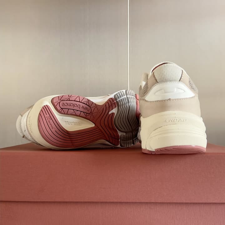 Loro Piana x NewBalance 990v6 Collaboration Sneakers