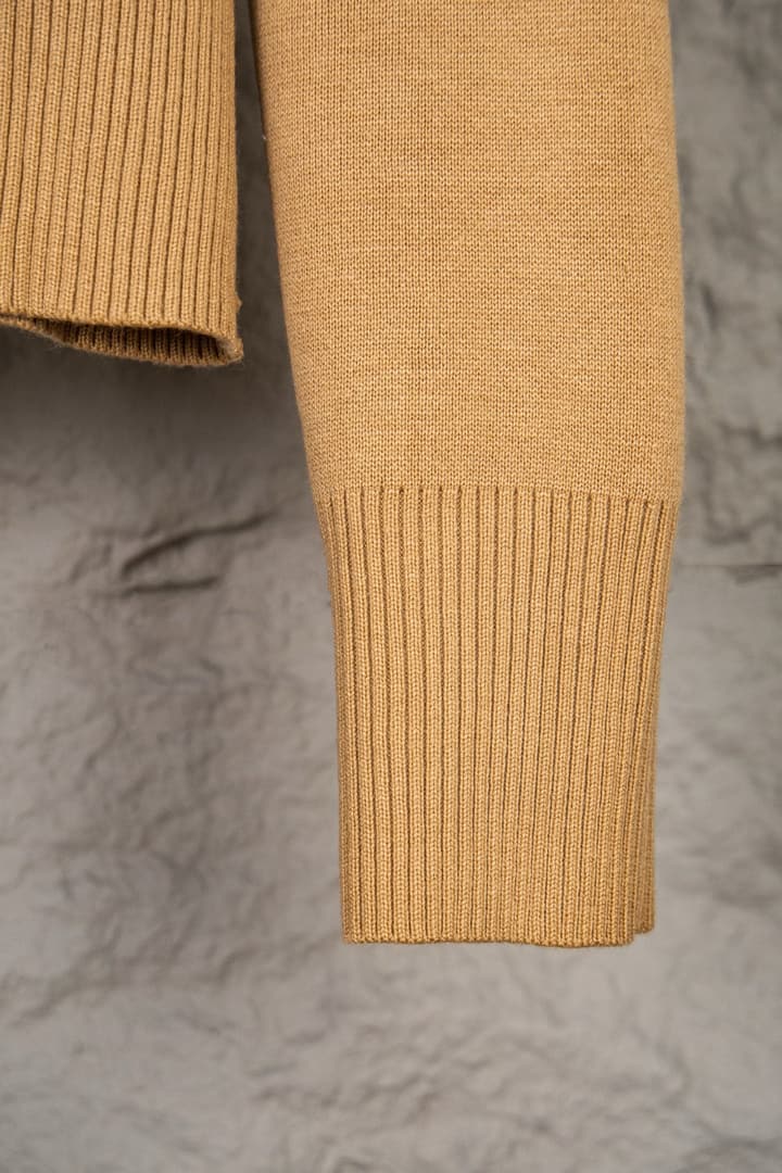 Dior Classic Oblique Reversible Cashmere Sweater – 25FW in Camel Oblique Pattern
