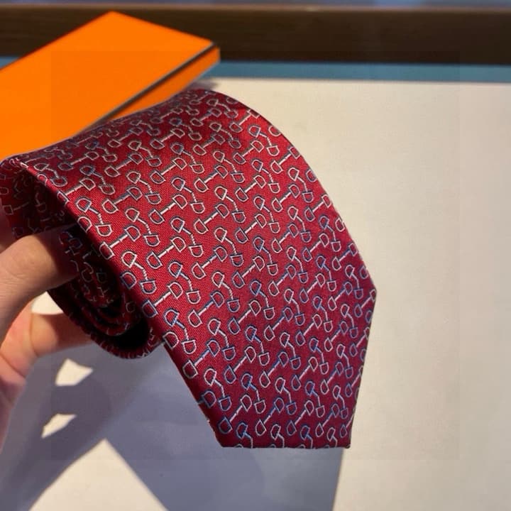 Hermès Men's New Collection Silk Tie in Navy Blue