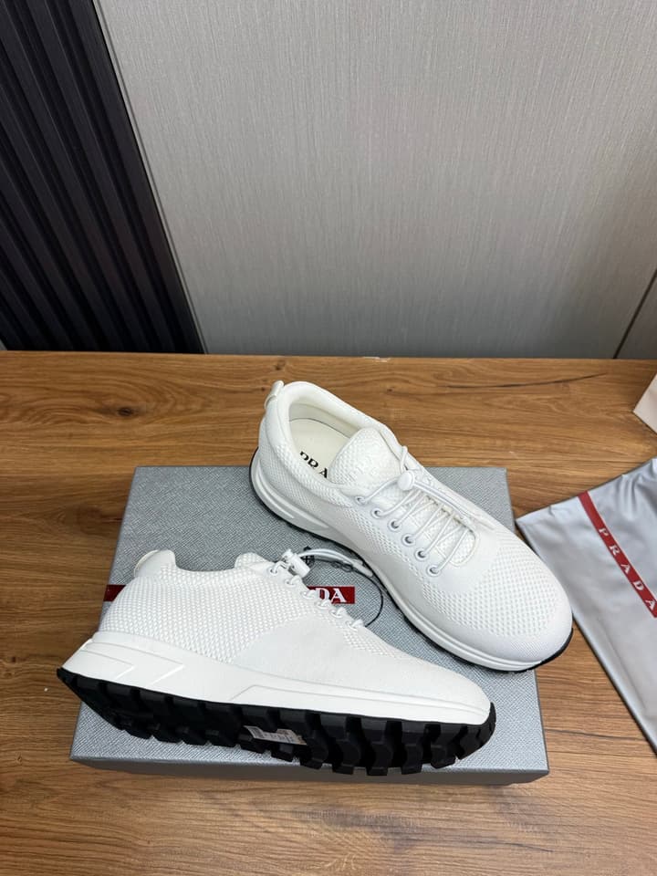 Prada Men's High-Quality Sneakers in Light Grey