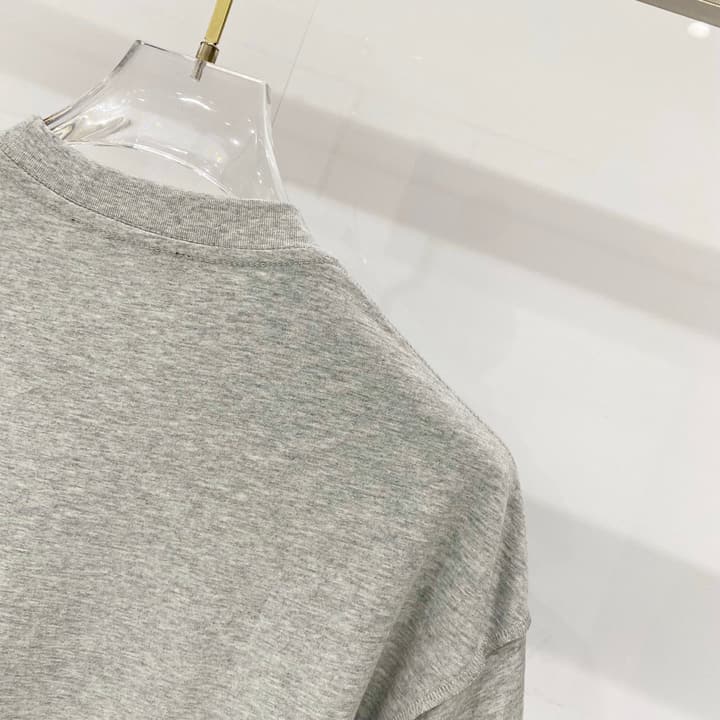 Louis Vuitton Snow Mountain Ice Cube Logo T-Shirt in Black