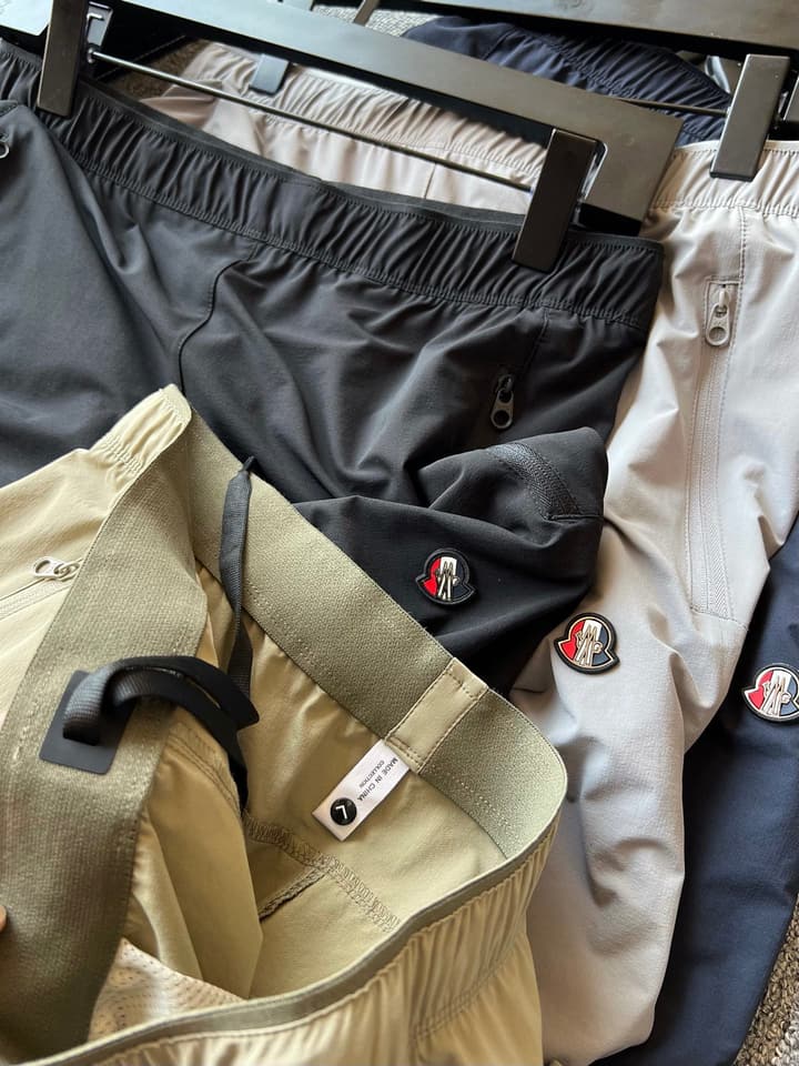 Moncler Ice Oxygen Stretch Pants – New Collection in Black