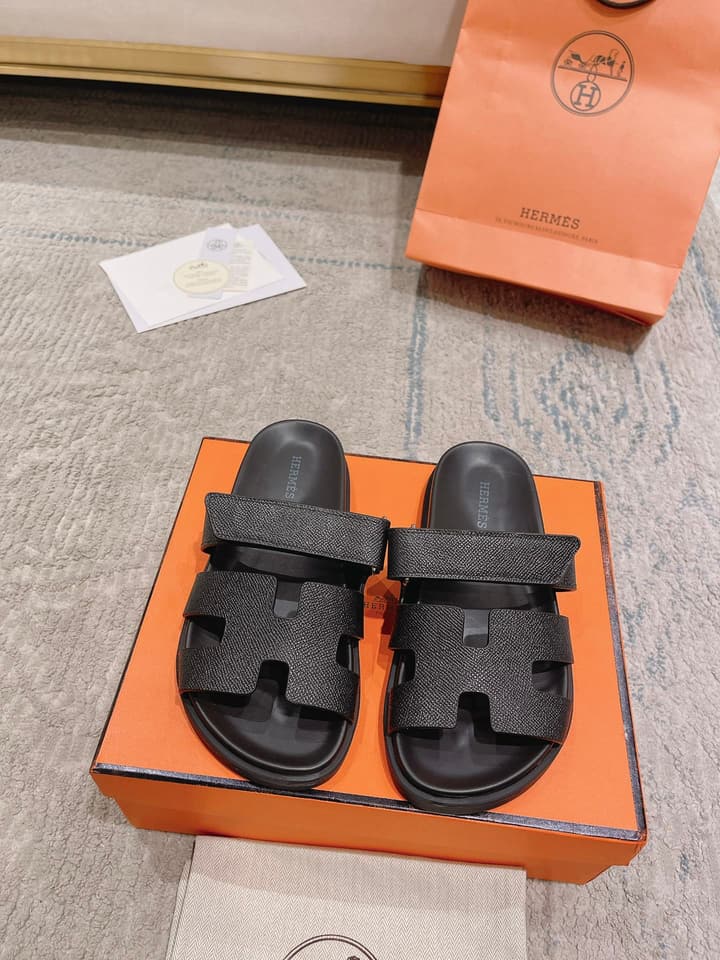 Hermès Chypre Suede Unisex Slides in Black With Dark Blue Strap