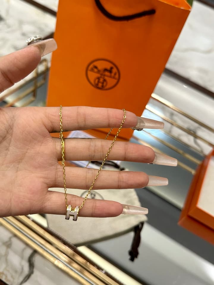 Hermès H-Letter Oval Enamel Necklace in Gold
