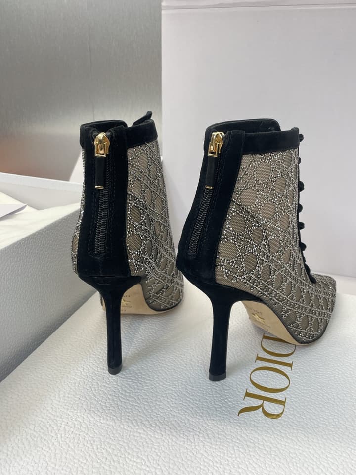 Dior CD-Capture Crystal High-Heel Ankle Boots – 2025 Spring/Summer Runway in Champagne Crystal Mesh