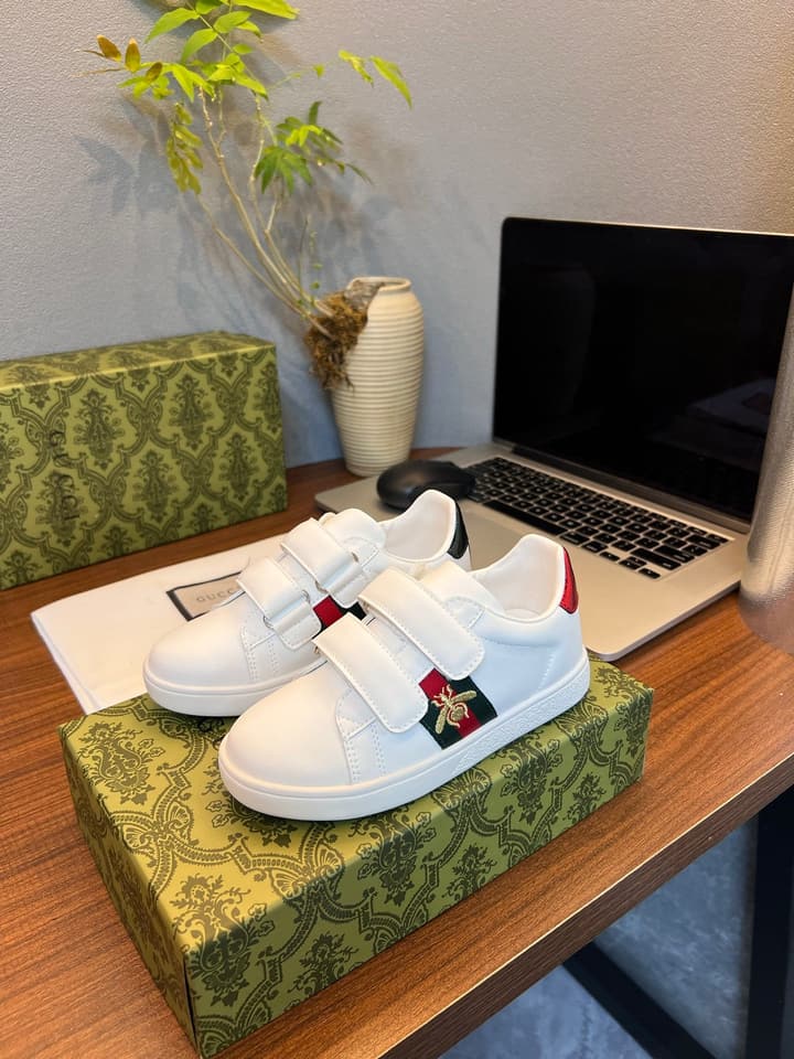 Gucci Kids Sheepskin-Lined Sneakers – Kids Collection