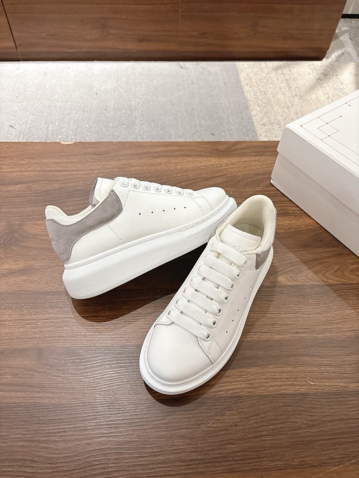 Alexander McQueen 2025SS Double-Layer Tail Sneakers