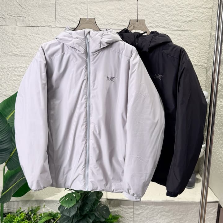 Arc'teryx Atom Heavyweight Insulated Hoody – 2025 in Black