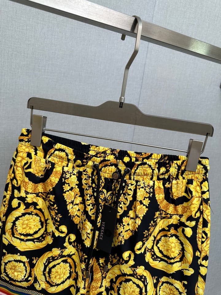 Versace Men's Casual Beach Shorts – 2025SS Collection in Black Gold Baroque Print