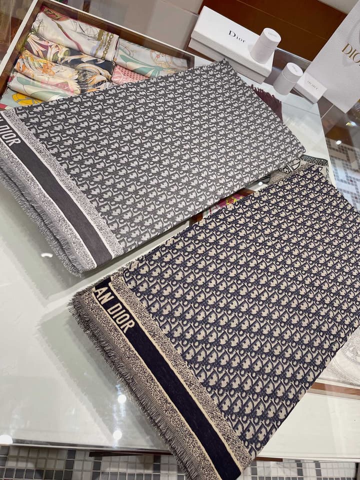 Dior Oblique Limited Edition Shawl