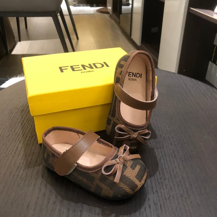 Fendi Kids Footwear – Kids Collection in Dark Brown Mary Jane