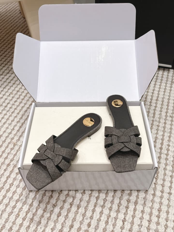 Saint Laurent Melody Square Toe Flat Sandals – 2026SS in Burgundy Patent