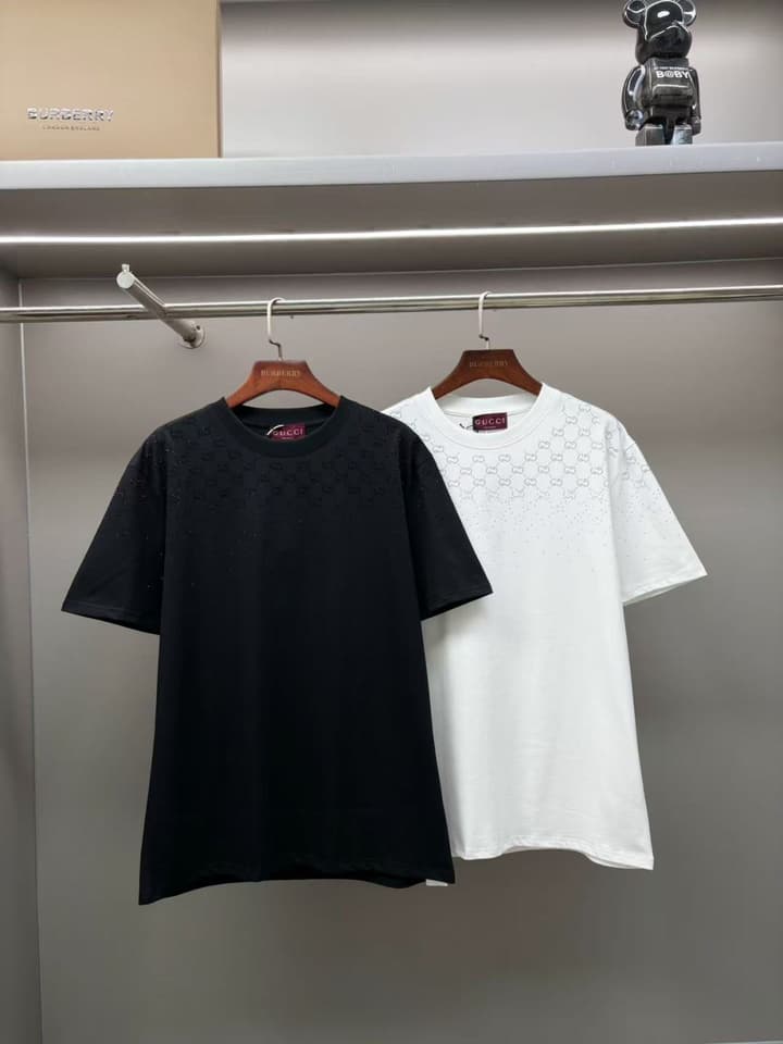 Gucci Crystal-Embellished Cotton T-Shirt – Spring/Summer Collection in Classic Black