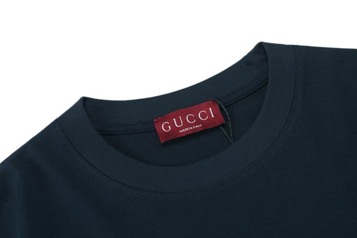Gucci Digital Print Small Letter Logo T-Shirt – 2025SS in Army Green