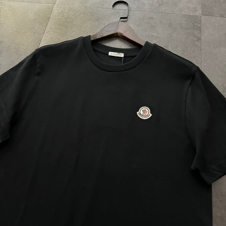 Moncler Small Logo Crewneck T-Shirt – 2026SS in Classic Black