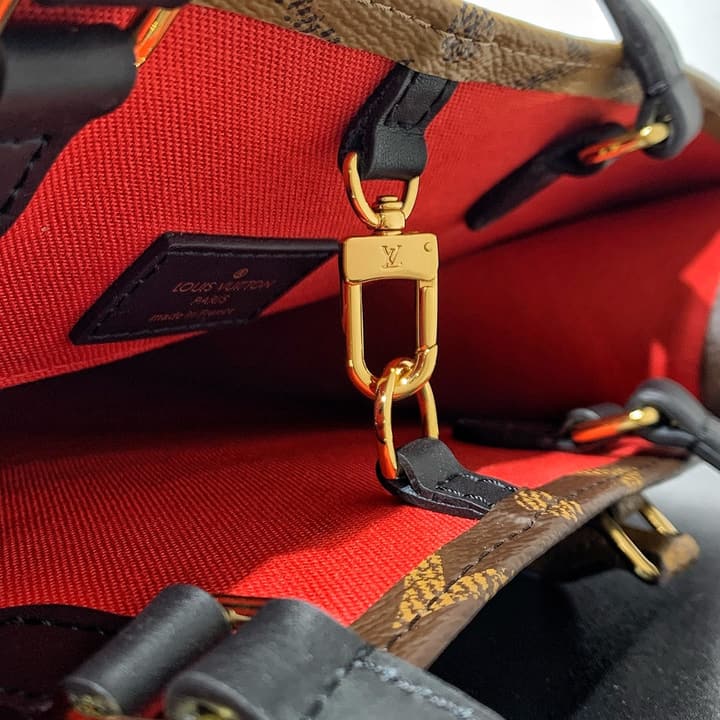 Louis Vuitton Onthego MM Monogram Reverse Tote Bag in Giant Monogram Brown/tan