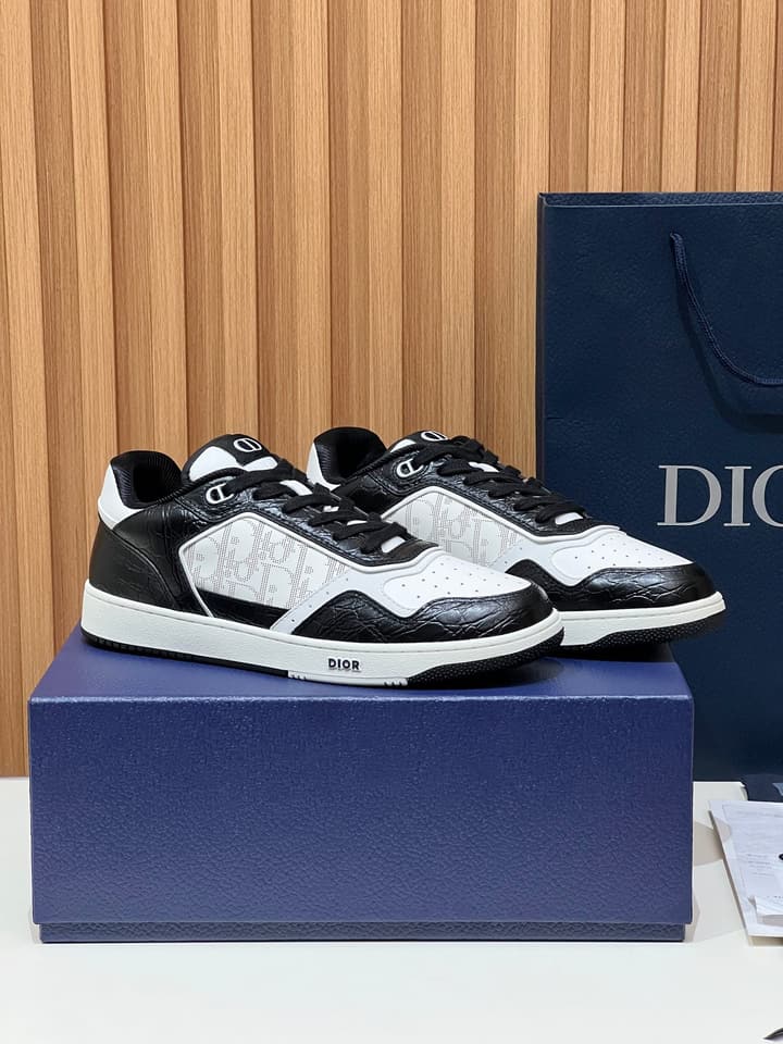 Dior B27 Unisex Sneakers – 2025 Collection in Black And Khaki Oblique