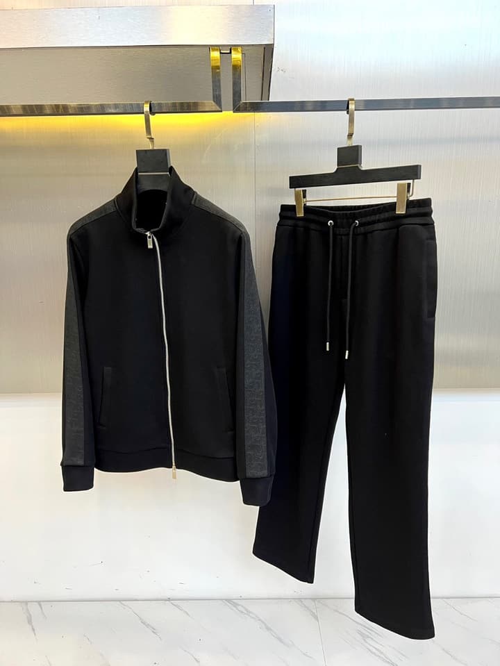 Dior Men's Structured Sportswear Tracksuit – 2025FW in Classic Black