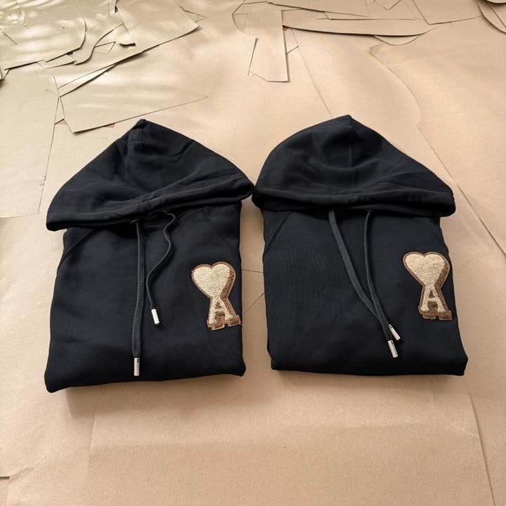 Ami Paris Towel Embroidered Heart Boxy Hoodie – 25FW in Classic Black
