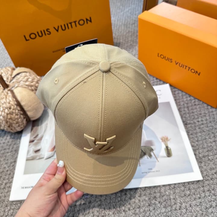 Louis Vuitton Unisex Baseball Cap – New Collection in Beige