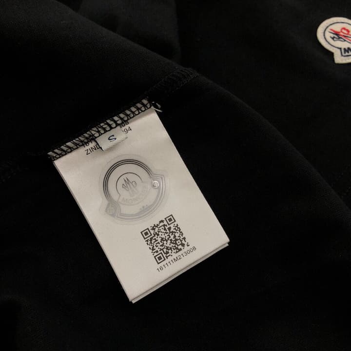 Moncler Embroidered Logo Crewneck T-Shirt – 2025 Spring/Summer Collection in Black