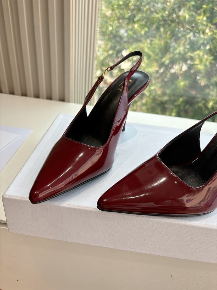 Celine Runner Platform Sneakers – 2025 Spring/Summer Collection in Burgundy Patent