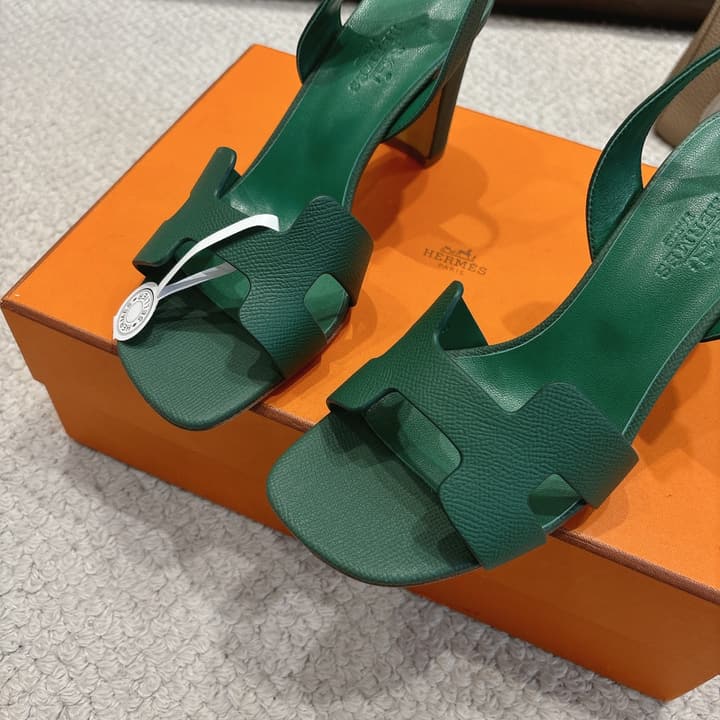 Hermès Eremite 80 Heeled Sandals in Blush Pink