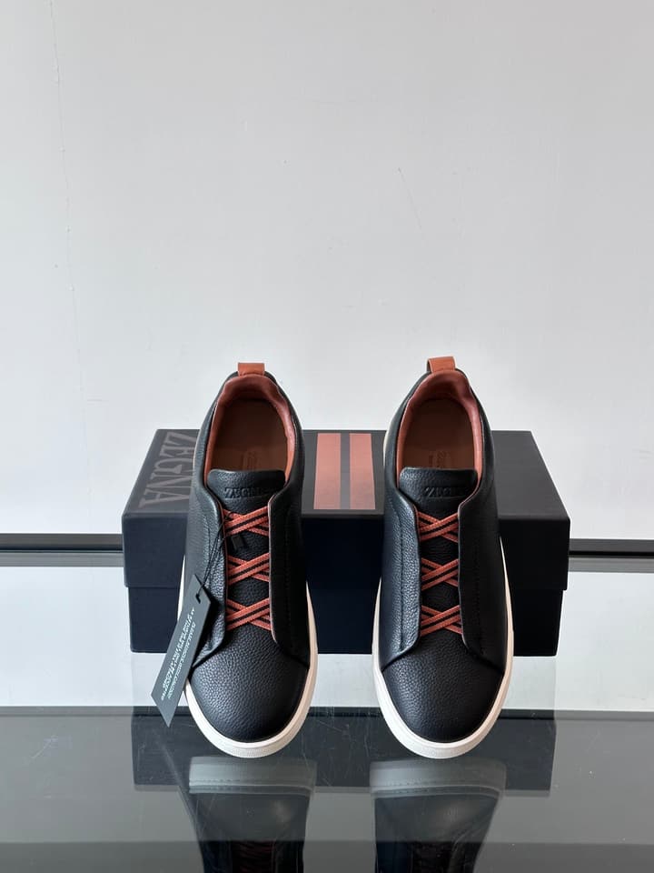 Zegna Men's Low-Top Leather Sneakers in Black & White