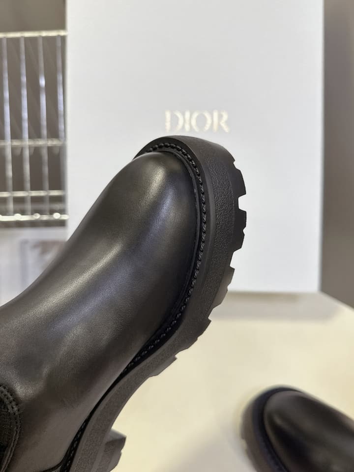 Dior Autumn/Winter Knight Knee-High Boots in Black Knit Sock Boot