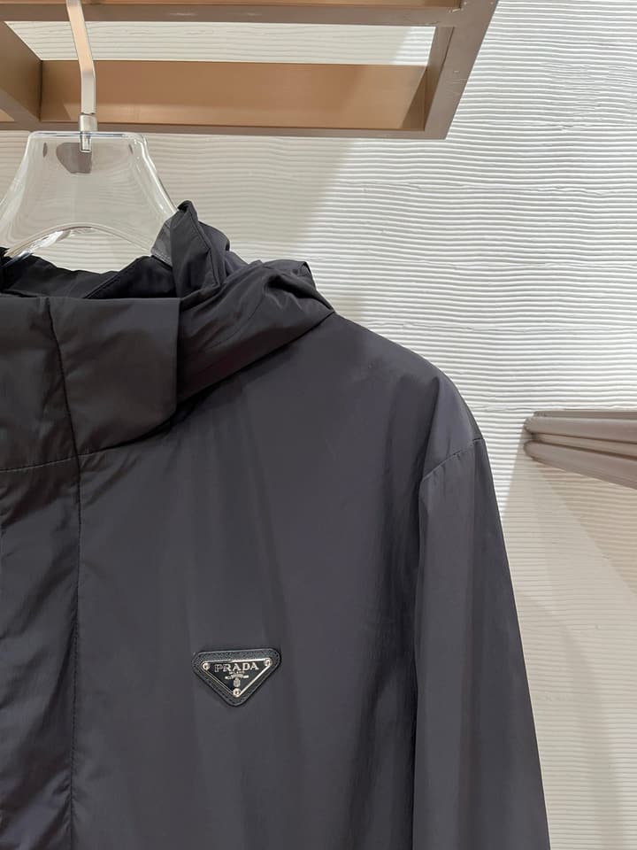 Prada Men's Detachable Hooded Re-Nylon Jacket – SS25 in Black Re-nylon Jacket