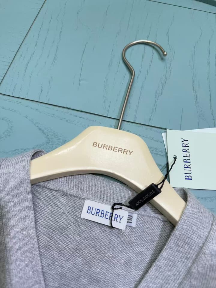 Burberry Classic Kids Knit Cardigan – 2025SS in Light Grey Knit Cardigan