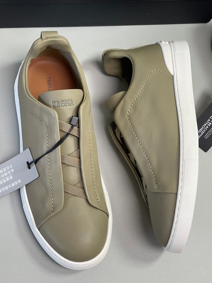 Zegna SECONDSKIN Triple Stitch Low-Top Sneakers in Navy Smooth Leather