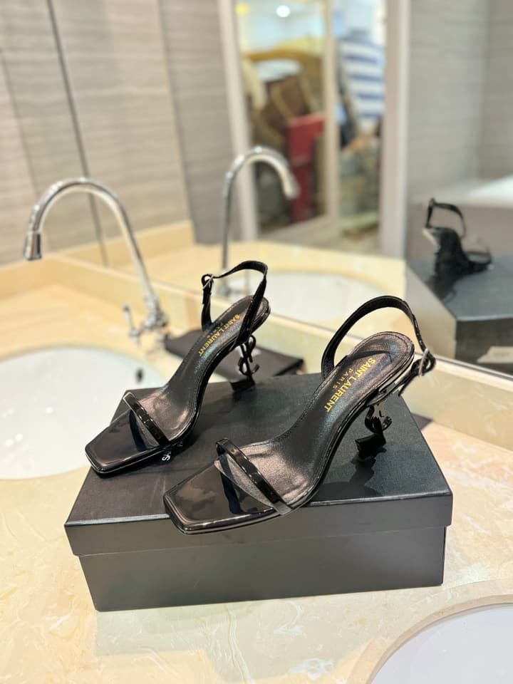 Saint Laurent YSL Logo Heeled Sandals in Apricot Patent