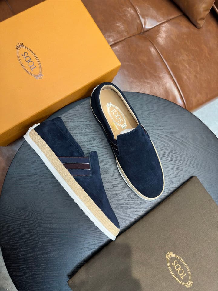 Tod's Suede Calfskin Loafers in Light Grey Suede