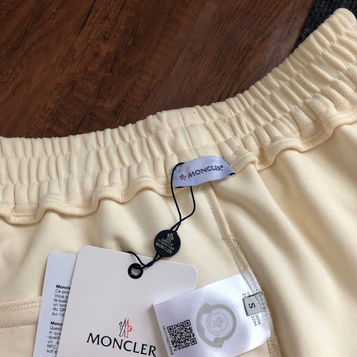 Moncler Embroidered Logo Casual Shorts – 2026SS in Apricot Cargo Shorts