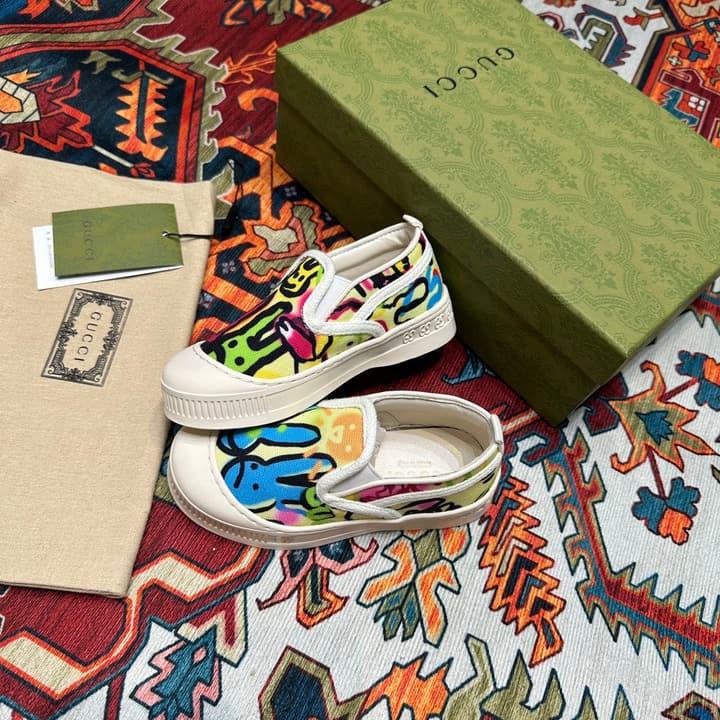 Gucci Kids Footwear – Kids Collection in Beige Plaid Slip-on
