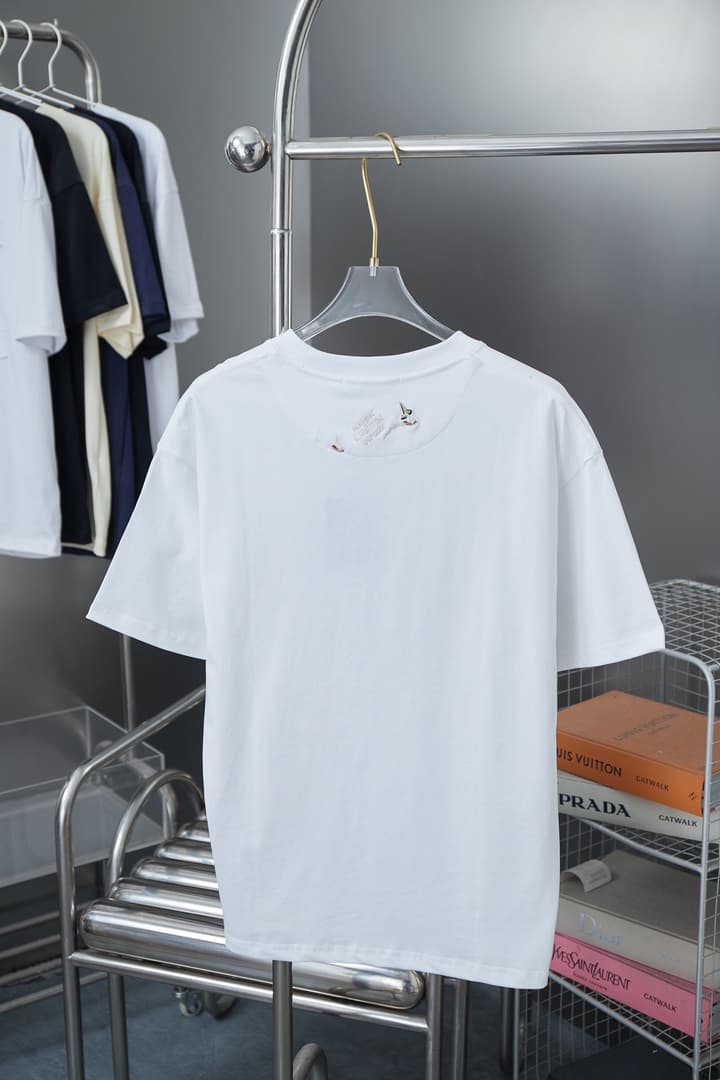 Louis Vuitton Colorful Embroidery Sailing Boat T-Shirt – 26SS Early Spring Collection in Black