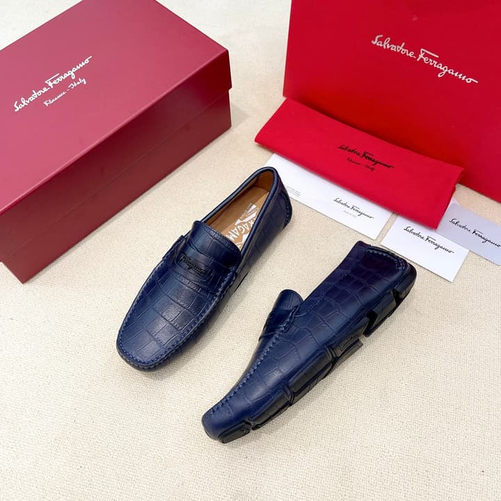 Ferragamo Men's Driving Loafers in Dark Navy Classic Loafer